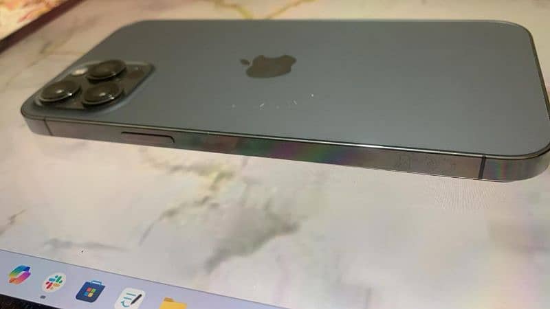 I phone 12 pro max 256gb factory unlocked 1