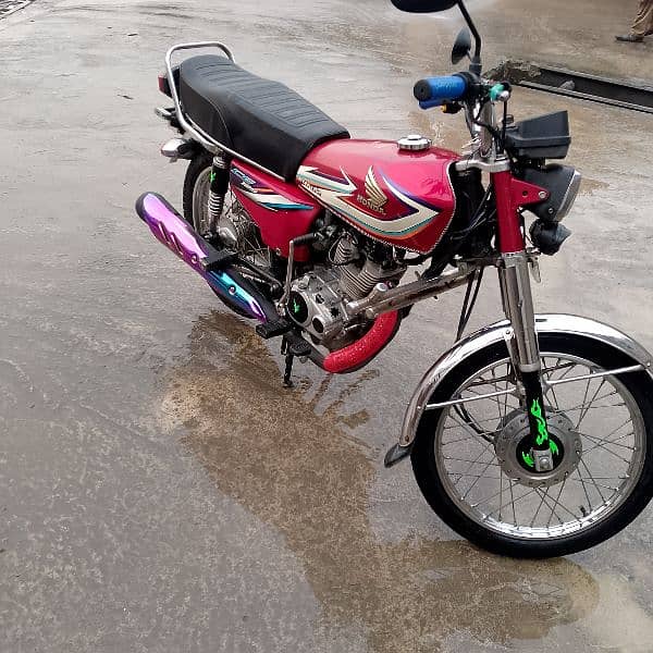 125 ccc Honda full okay hai koi Kam nahi hai . . . . 0