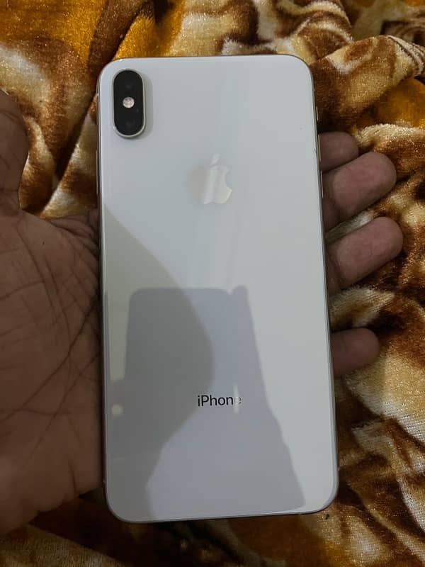 iPhone XS Max 2