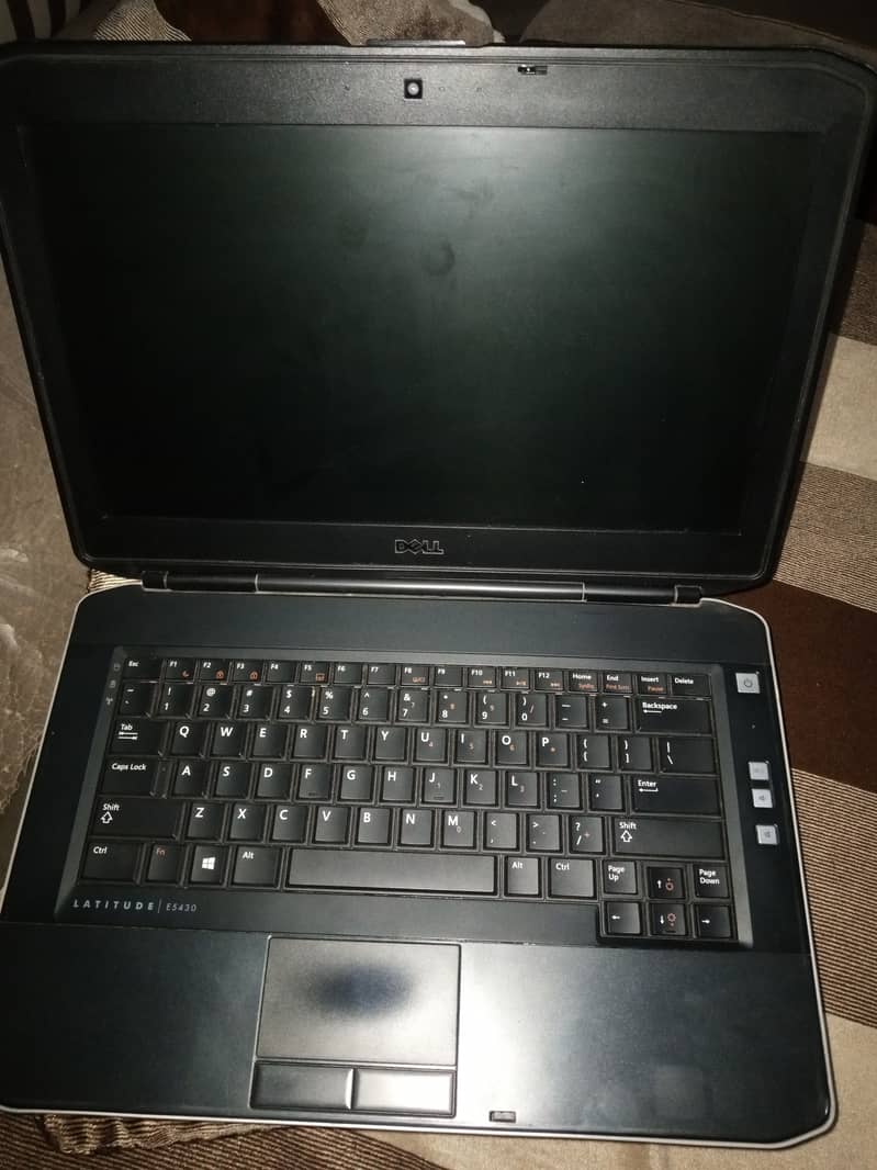 Dell Latitude i5 third generation 1