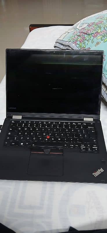 lenovo yoga 370 think pad 0