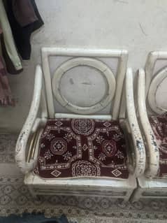 SOFA SET FOR (SALE READ ADD)