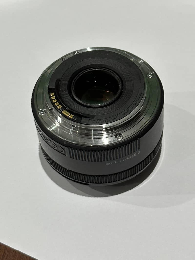 Canon EF 50 mm 1.8 STM  Lens 3