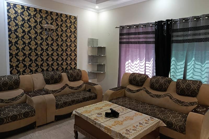 3 Beds 10 Marla House For Sale In Ex Air Avenue DHA Phase 8 Airport Road Lahore. 1