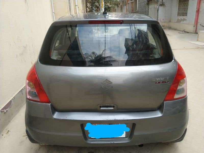 Suzuki Swift 2010 3