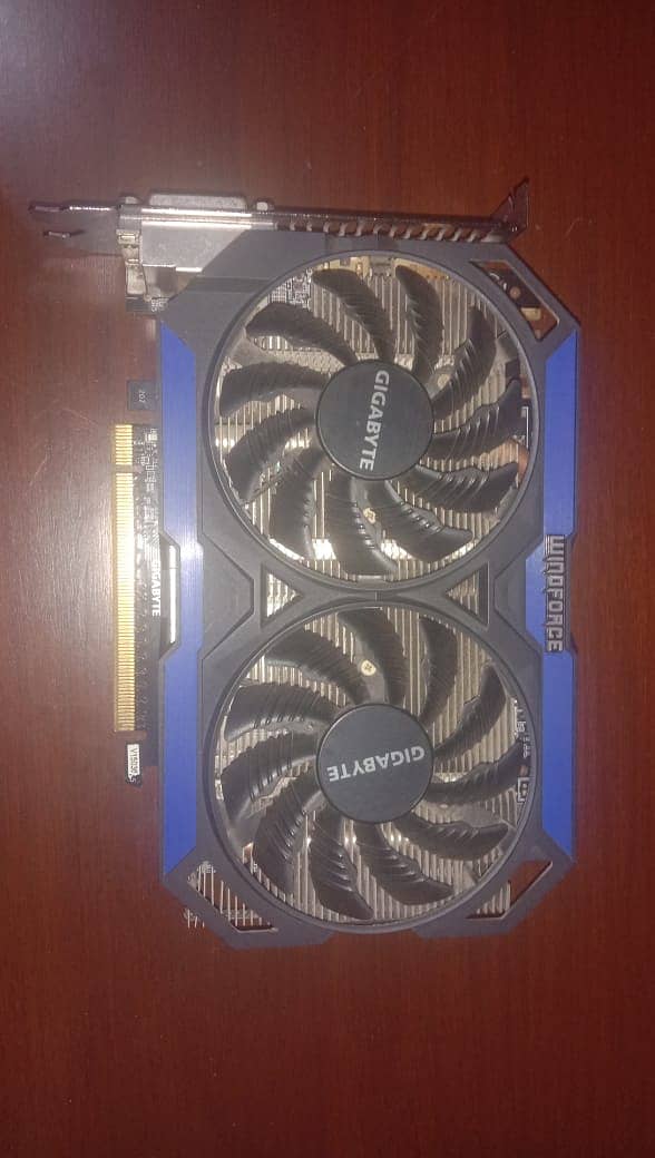 GTX 960 2GB Windforce special edition 0