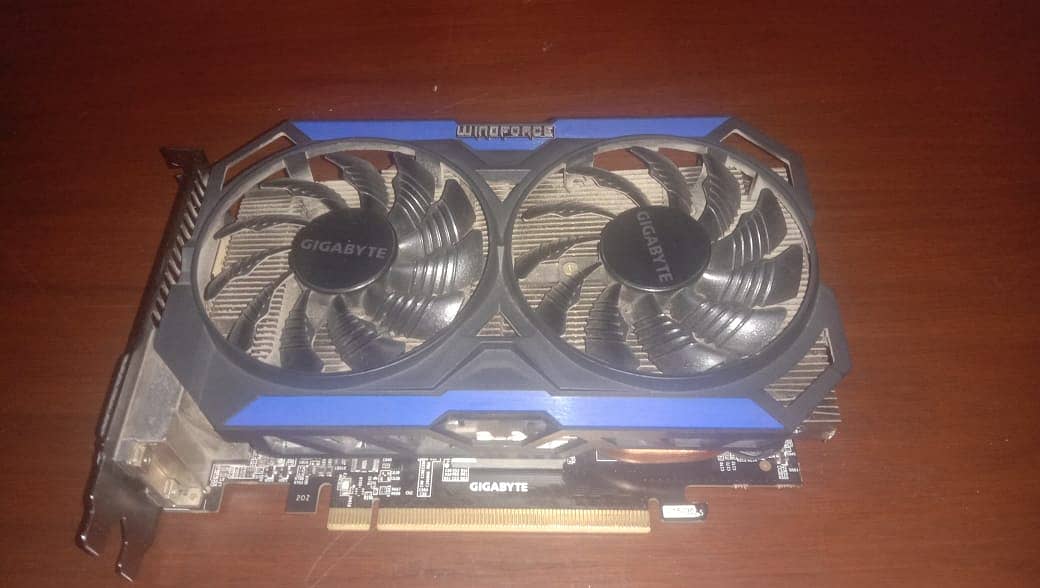 GTX 960 2GB Windforce special edition 1