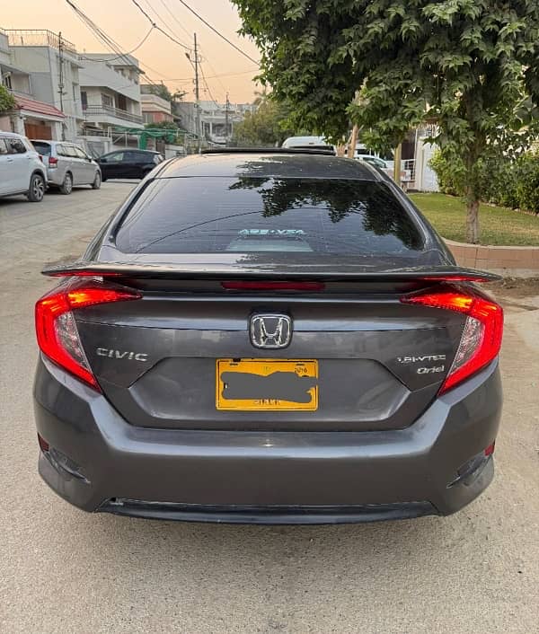 Honda Civic Ug 2016 (03303796813) 2