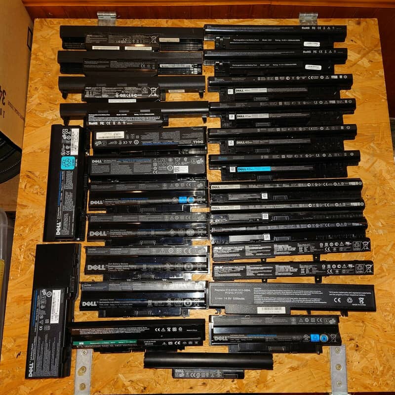 Laptop Batteries & Chargers Used & New At Haroon Battery House 1