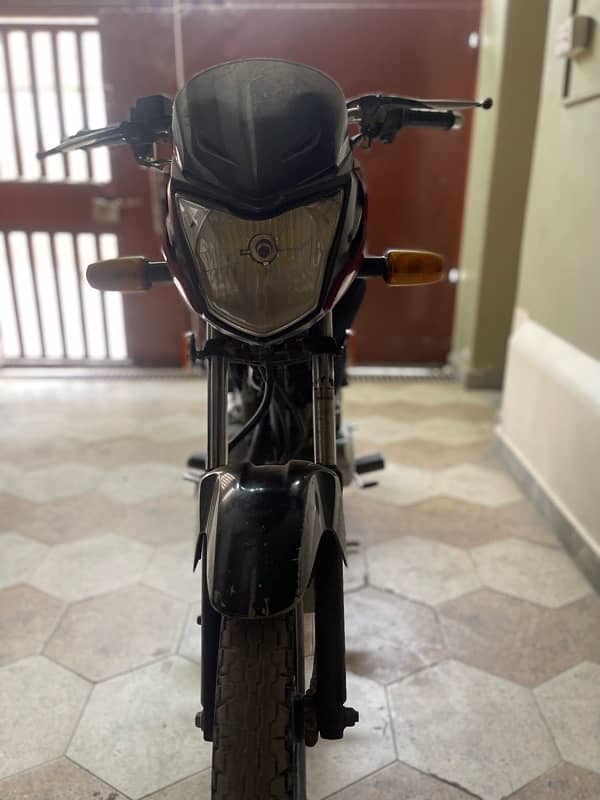 honda Cb125F 8