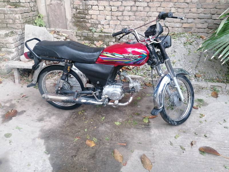 Bike  for sale hero cd 70 Jo 4