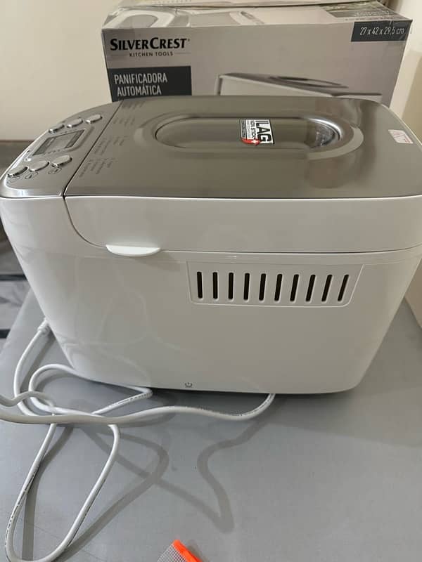 BREAD MAKER MACHINE 3