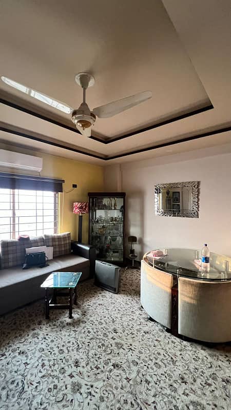 4 BHK Fully Furnished Apartment For Sale In Askari Towers 15