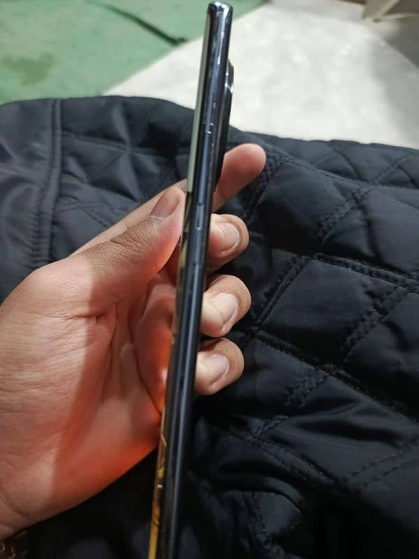 Tecno spark 20 pro plus 8