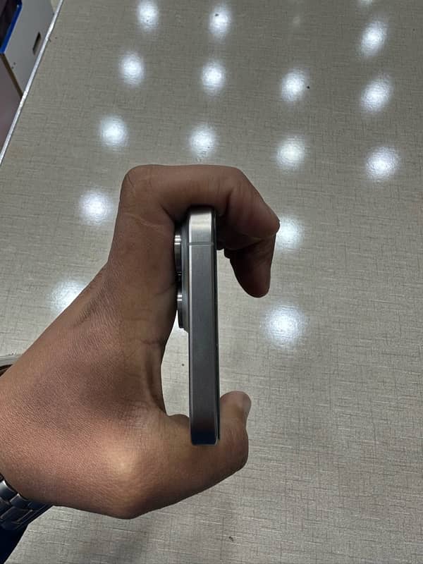 iphone 15 pro max natural titanium (jv) for sale with box 10/10 ! 5