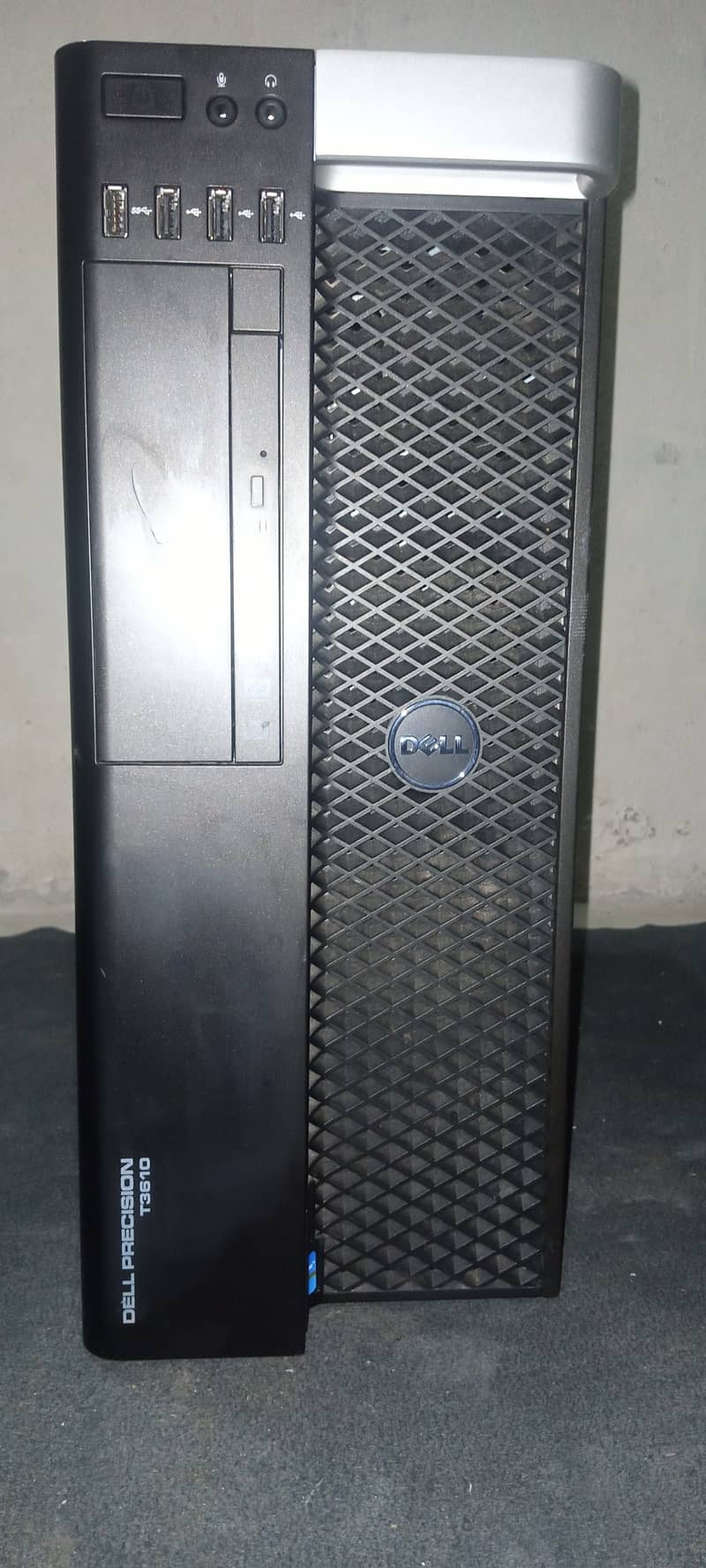 Dell T3610 / E5 1650 V2 / 16GB Ram / 500Gb Hard / GTX 780Ti 3GB 0