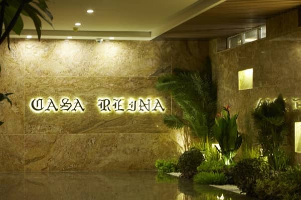 2 Bedroom fully furnished Apartment (1950 sq feet) Available For Sale in Casa Reina Gulberg Lahore. 1