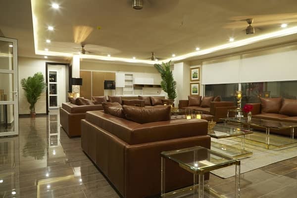 2 Bedroom fully furnished Apartment (1950 sq feet) Available For Sale in Casa Reina Gulberg Lahore. 4