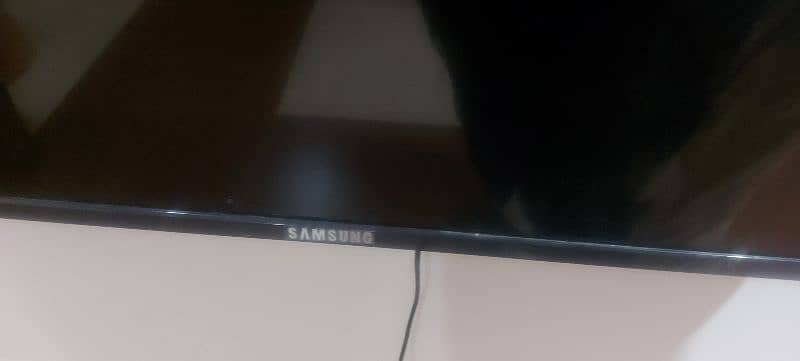 Samsung LED,  8 months used 2