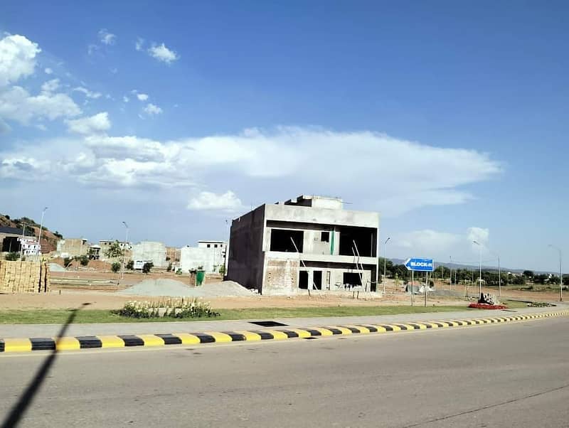 10 Marla Plot In Park view City Phase 2 Islamabad 8