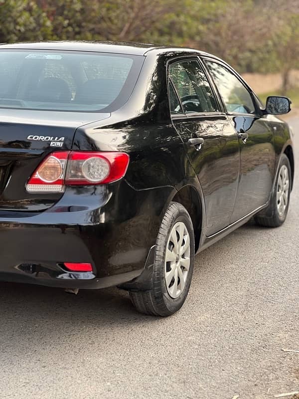 Toyota Corolla XLI 2013 4