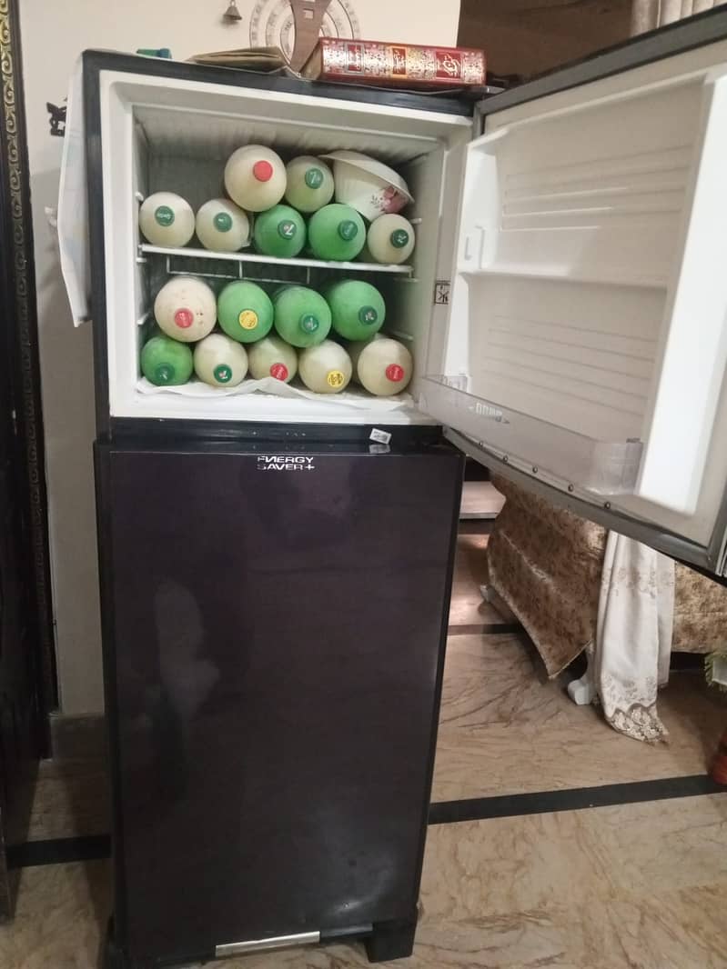 Refrigerator 4