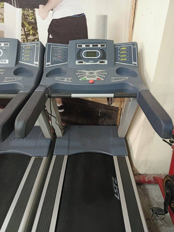 Commercial Gym Ellipticals 6