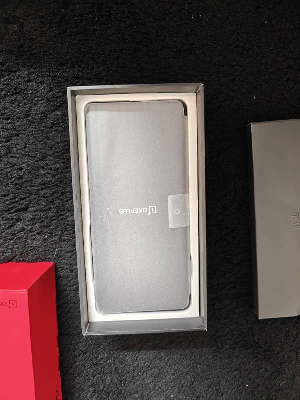 OnePlus 12 16/512 Complete Box 3