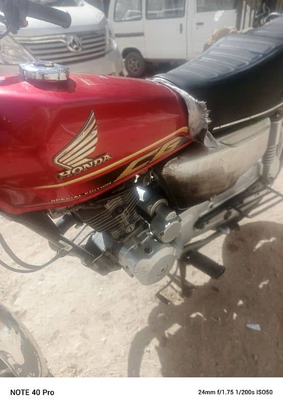 Honda 125 self start Special addition 7