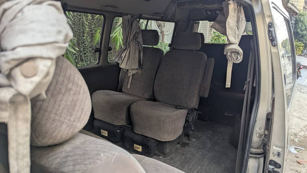 Toyota Hiace Highroof (hi roof) (hiroof) Grandcabin 7