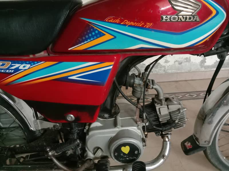 honda cd 70 (2019 model)  contact number 03217447454 1