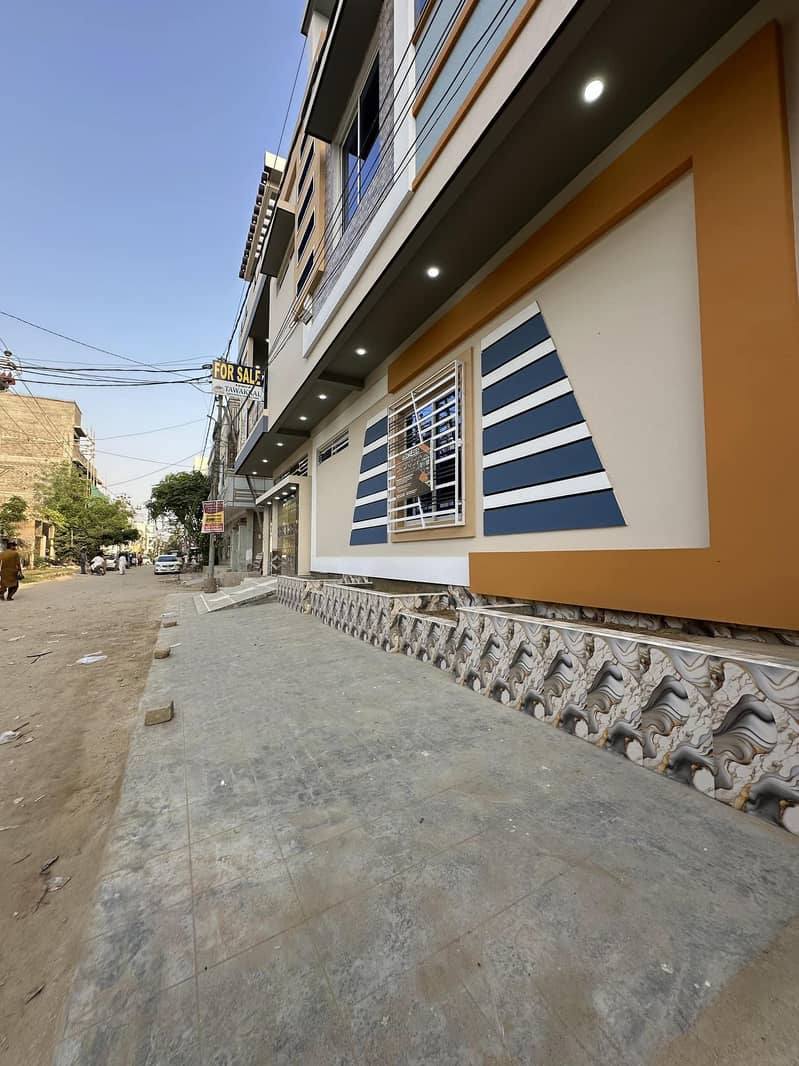 One Of The Top Notch construction & Ultra Modern Architect 120 sq yards corner lease banglow on 40 feet road and 240 sq yd facing house for sale at super hot location in SAADI TOWN 12