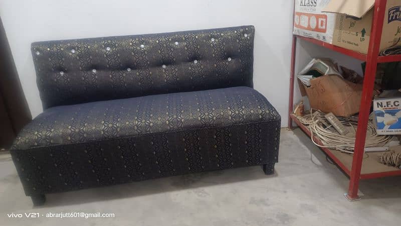 03017370053. . . Sofa set only 1 day use 1