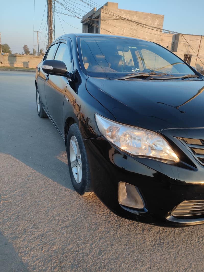 Toyota Corolla GLI 2011 12