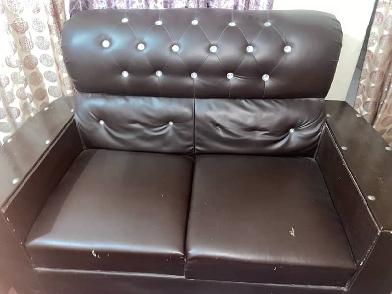 SIX SEATER REXINE SOFA SET - 6 SEAT 1