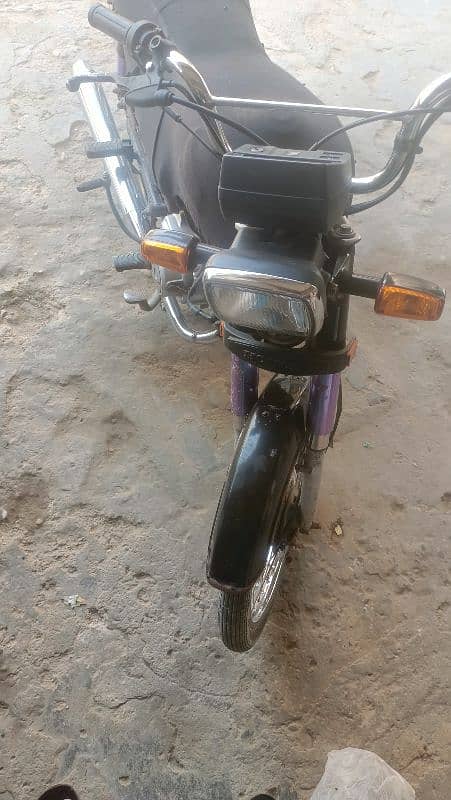 Honda CD 70 model 2023 march original condition 5