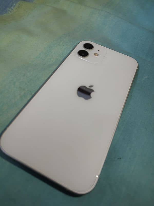 i am selling my iphone 12 factory unlocked 128gb 1