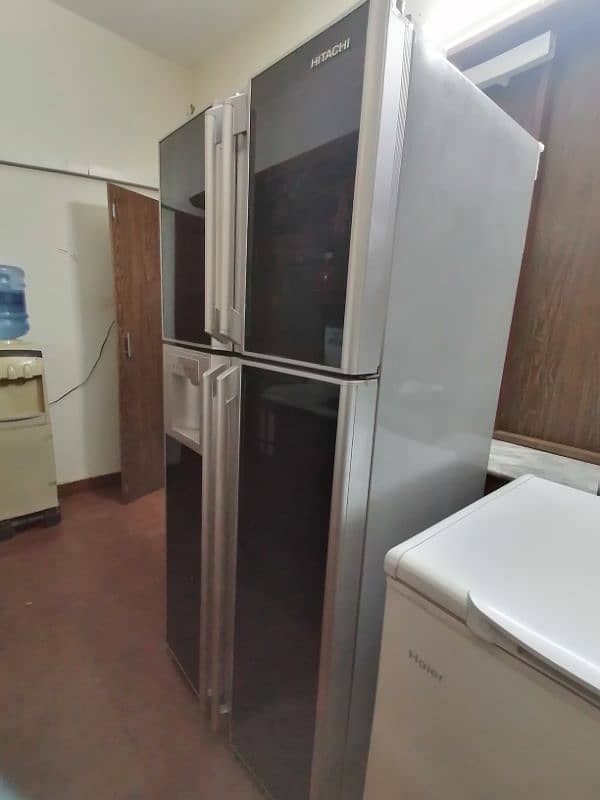 HITACHI DOUBLE DOOR REFRIGERATOR /Fridge 2