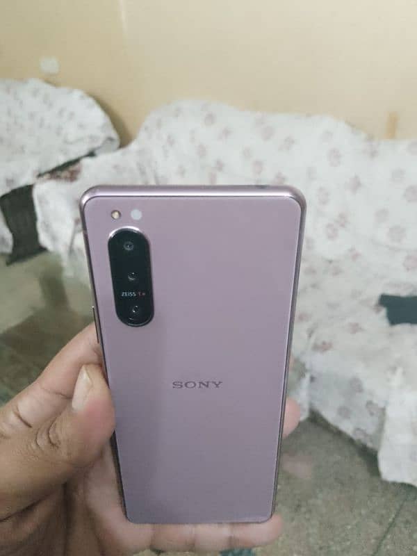 sony Xperia 5 mark 2 0