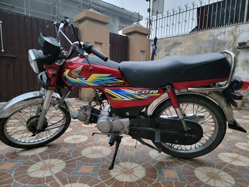 Honda CD 70 (2021 model) 0