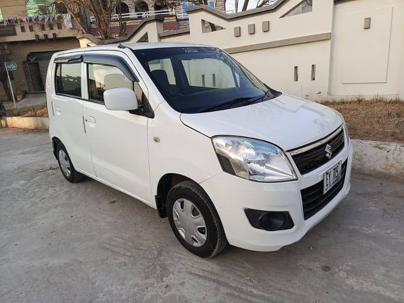 Suzuki Wagon R 2015 1