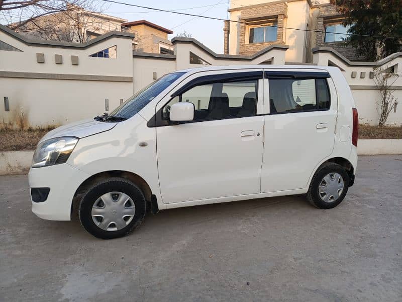 Suzuki Wagon R 2015 3