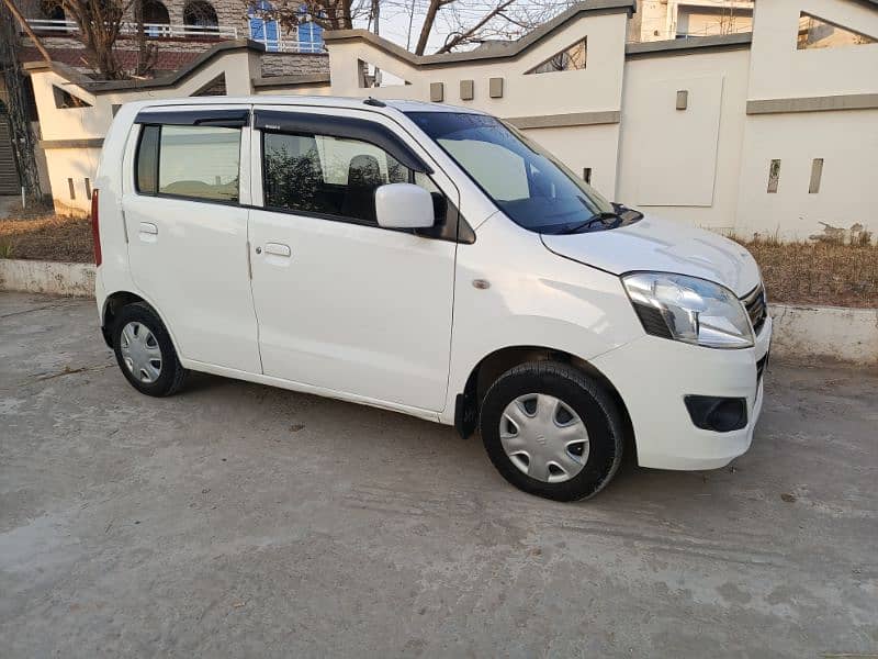 Suzuki Wagon R 2015 4