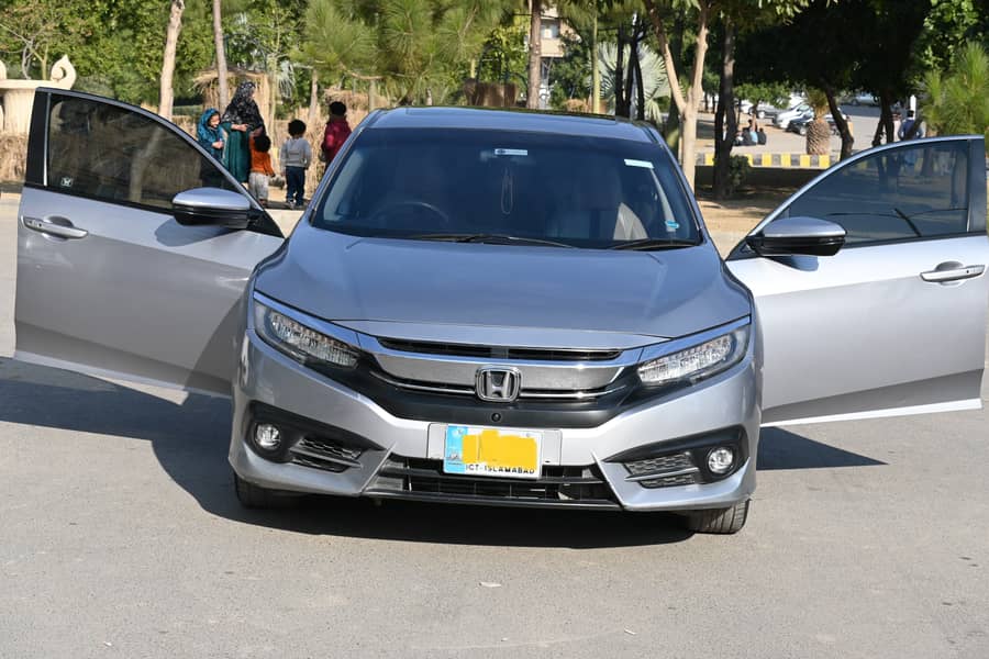 Honda Civic Oriel 2019 5