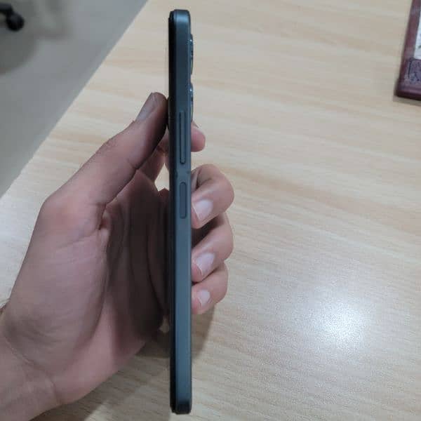 Vivo y17s 3