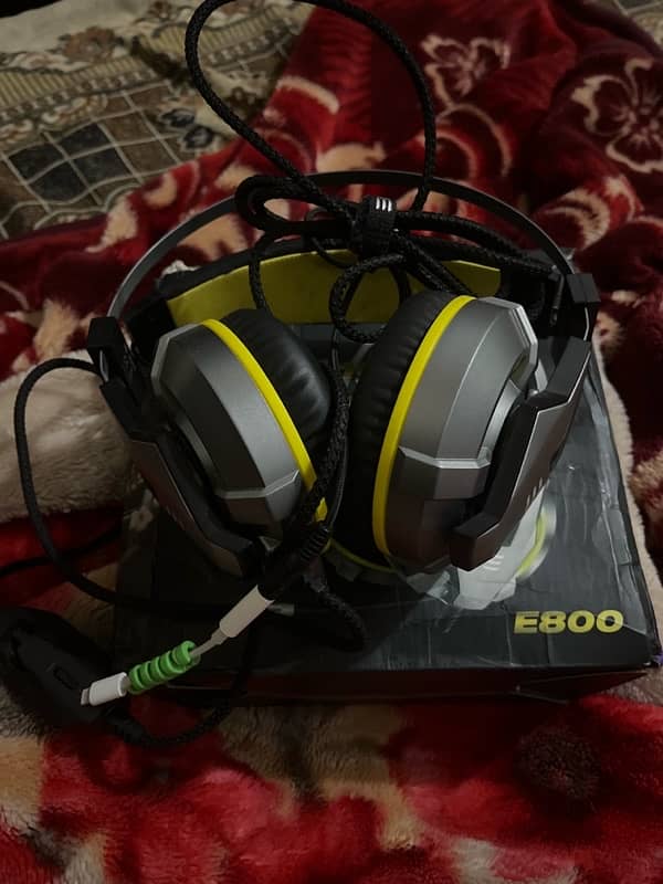 EKSA E800 rgb headphone 1