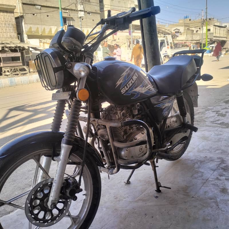 Suzuki GS 150 SE 2021 6