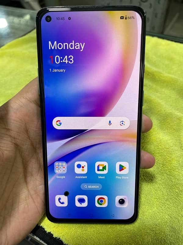 Oneplus 8t 12/256 screen mai dot ha or finger not working read add plz 2