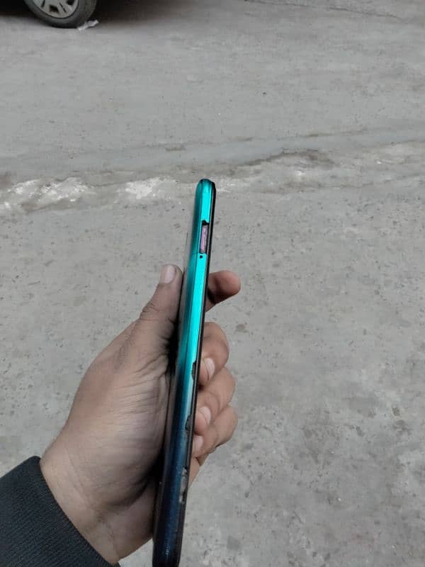 Infinix hot 9 play=3/64 1