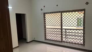 Beautiful Location Sector C-1 10 Marla (35*70) Upper Portion Available for Rent, Ideal Location in C-1 Sector Reasonable Demand